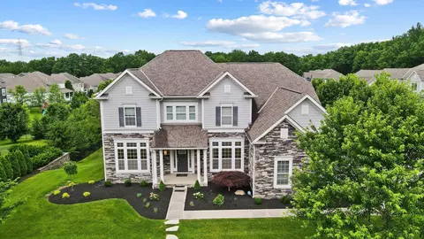 2905 Highland Woods Blvd, New Albany, OH 43054