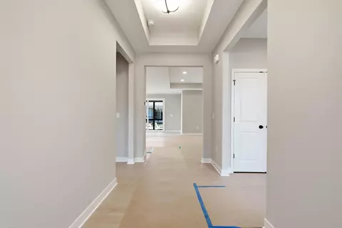 Entry Way - 4541 Corsican E, Hilliard, OH 43026 photo 3 of 6