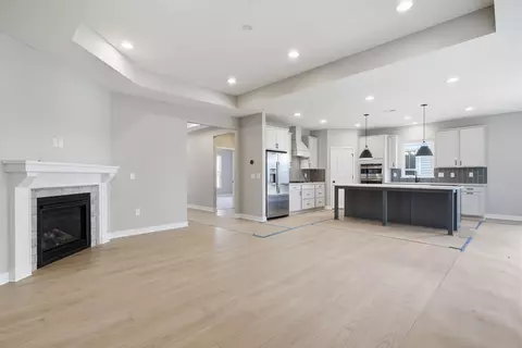 Living - 4541 Corsican E, Hilliard, OH 43026 photo 3 of 3