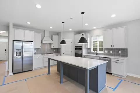 Kitchen - 4541 Corsican E, Hilliard, OH 43026 photo 1 of 3