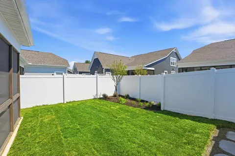 Exterior - 4541 Corsican E, Hilliard, OH 43026 photo 3 of 3