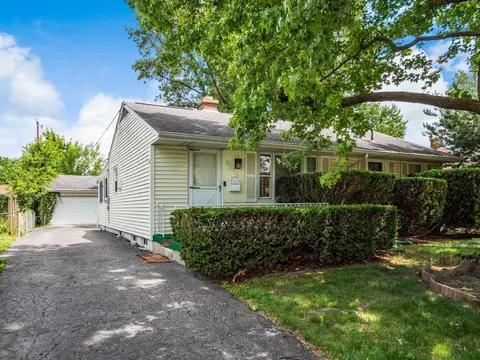 2164 Fenton St, Columbus, OH 43224