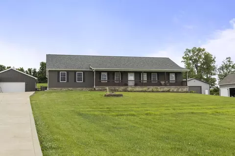 325 Carroll Eastern Rd NE, Lancaster, OH 43130