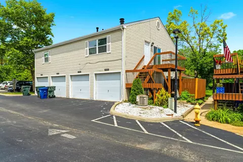 3074 Jersey Dr #45, Columbus, OH 43204