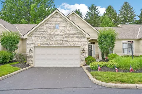 7833 Linksview Cir, Westerville, OH 43082