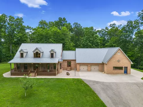 770 Standpipe Rd, Jackson, OH 45640