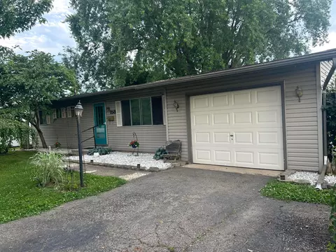 153 Swainford Dr, Heath, OH 43056