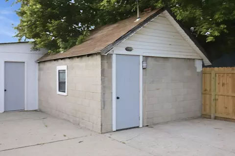 Other - 18 E Oak St, Newark, OH 43055 photo 2 of 10