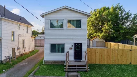 Other - 18 E Oak St, Newark, OH 43055 photo 1 of 10