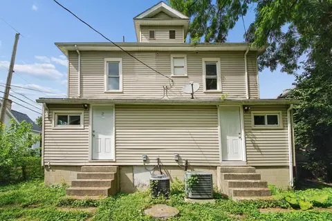 Exterior - 117- E 119 E Cecil St, Springfield, OH 45504 photo 5 of 7