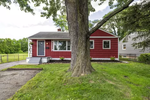 1316 Moler Rd, Columbus, OH 43207