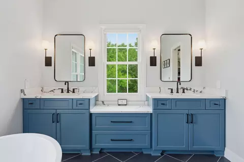 Bath - 7020 Scioto Rd, Dublin, OH 43017 photo 2 of 14