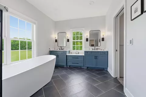 Bath - 7020 Scioto Rd, Dublin, OH 43017 photo 1 of 14