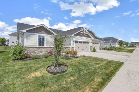 2249 Mcclouds Sq, Marysville, OH 43040