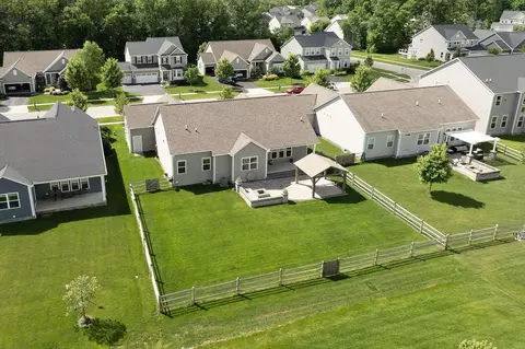 9536 Camberly Ave, Plain City, OH 43064