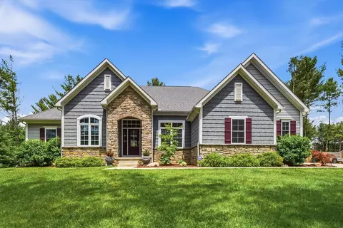 125 Pine Hills Rd, Johnstown, OH 43031