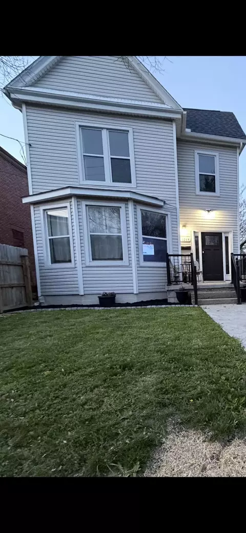 1284 E Mound St, Columbus, OH 43205