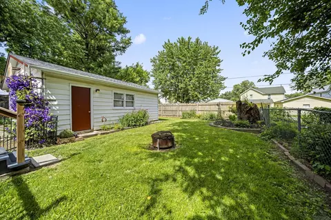 Exterior - 262 Barnhart St, Marion, OH 43302 photo 6 of 17