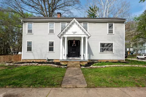 235 N Pearl St, Granville, OH 43023