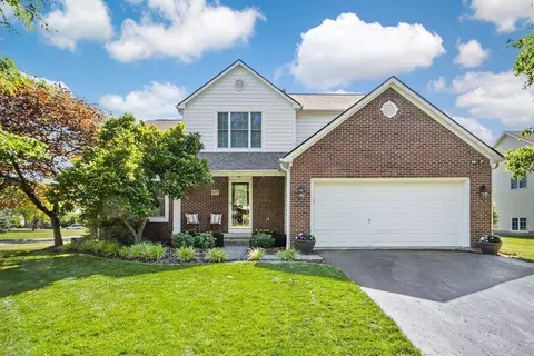 3172 Goodman Meadows Dr, Hilliard, OH 43026
