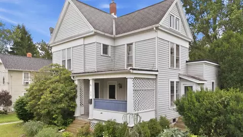 519 W Main St, Ashland, OH 44805