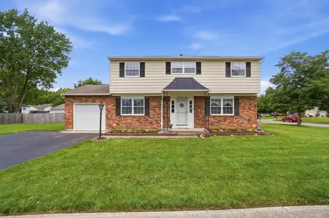 1750 Flinthill Dr, Columbus, OH 43223