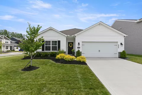 6253 Renner Park Dr, Columbus, OH 43228