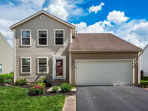 5782 Camhurst Ct, Galloway, OH 43119