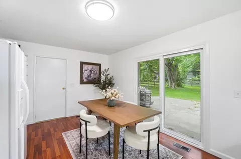 Dining - 2917 Mystic Ln, Springfield, OH 45503 photo 2 of 2