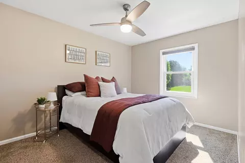 Bedroom - 2917 Mystic Ln, Springfield, OH 45503 photo 3 of 5
