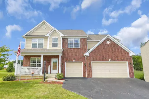 395 Alonzo Palmer St, Pataskala, OH 43062