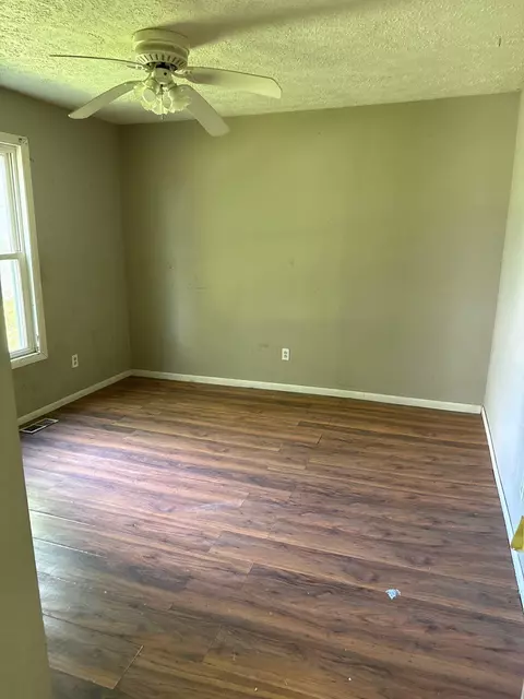 Bedroom - 511 Vernon Ave, Delaware, OH 43015 photo 1 of 3