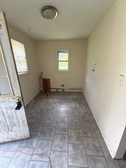 Other - 511 Vernon Ave, Delaware, OH 43015 photo 2 of 4