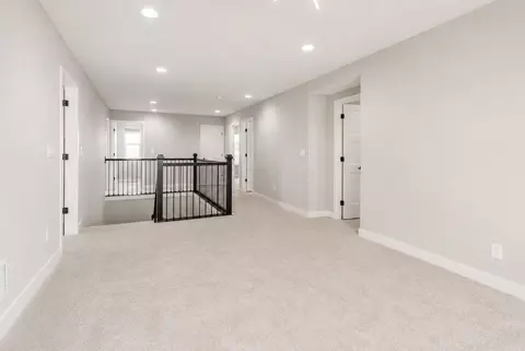 Entry Way - 1601 Cromwill Loop, Delaware, OH 43015 photo 6 of 6