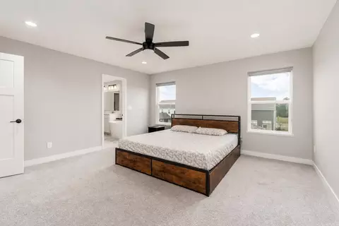 Bedroom - 1601 Cromwill Loop, Delaware, OH 43015 photo 4 of 8