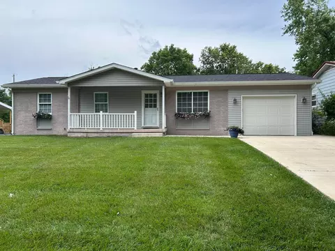 16 Coventry Dr, Chillicothe, OH 45601