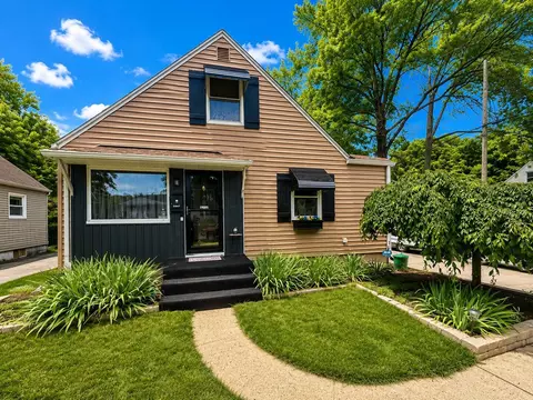 372 E Lincoln Ave, Columbus, OH 43214