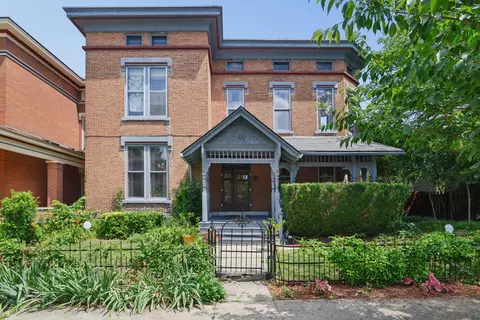 40 Smith Pl, Columbus, OH 43201