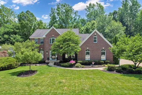 5187 Medallion Dr E, Westerville, OH 43082