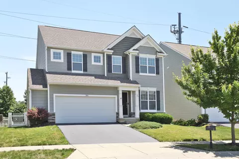 384 Junction Crossing Dr, Columbus, OH 43213
