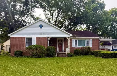 752 Pleasantville Rd, Lancaster, OH 43130