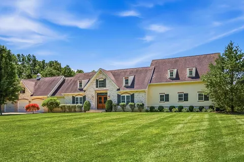 10354 Gorsuch Rd, Galena, OH 43021