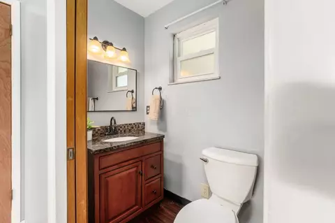 Bath - 1417 Devonhurst Dr, Columbus, OH 43232 photo 3 of 6