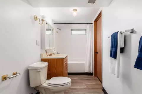 Bath - 1417 Devonhurst Dr, Columbus, OH 43232 photo 6 of 6