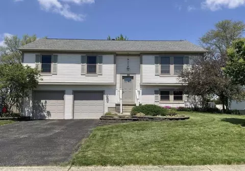 230 Buckboard Ln, Plain City, OH 43064