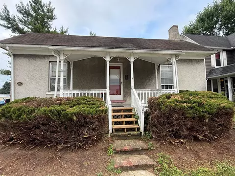269 W Main St, West Jefferson, OH 43162