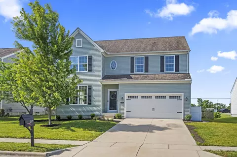 197 Honey Locust Ln, Commercial Point, OH 43116