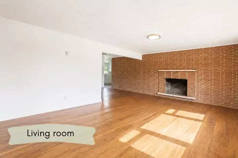 Living - 1 Freeway Ave, Fredericktown, OH 43019 photo 1 of 6