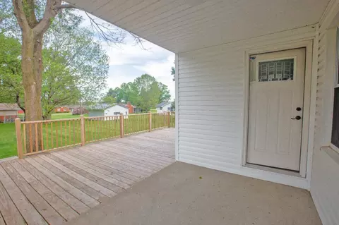 Exterior - 1 Freeway Ave, Fredericktown, OH 43019 photo 2 of 10