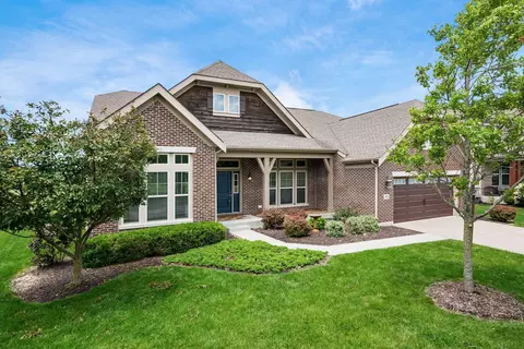 886 Ballater Dr, Delaware, OH 43015